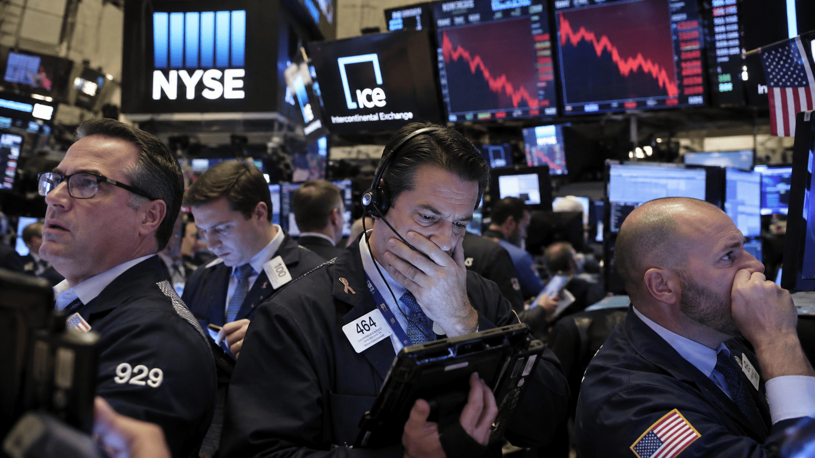 AI slowdown fears hit chip stocks, but spending plans remain intact