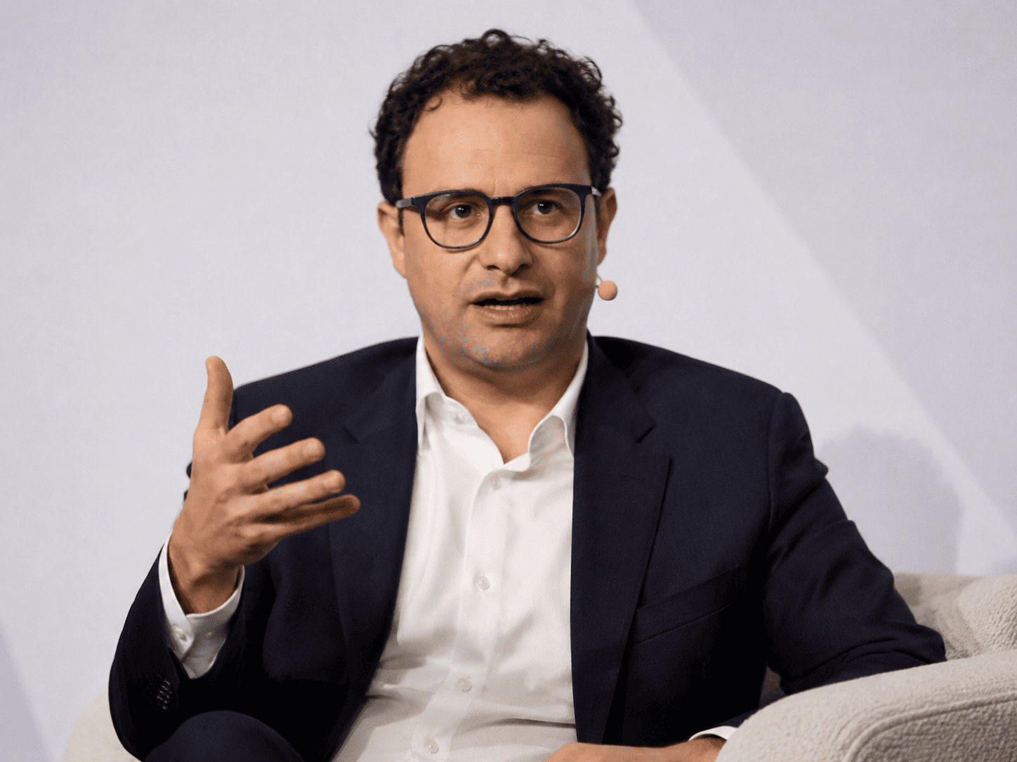 Anthropic Eyes Mid-November IPO at Up to $2 Trillion Valuation