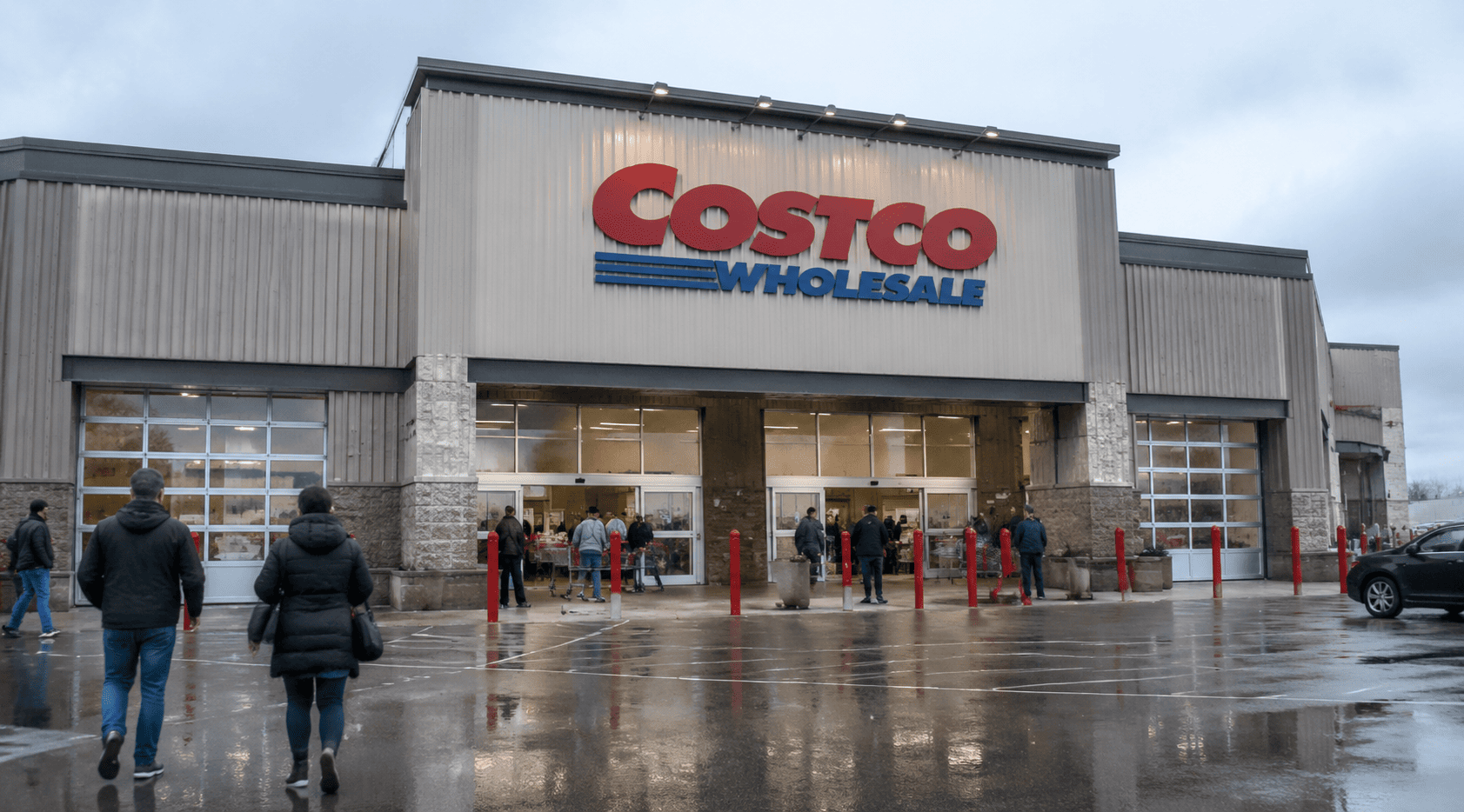 Costco's $20.2B Cash Pile Signals Potential Special Dividend