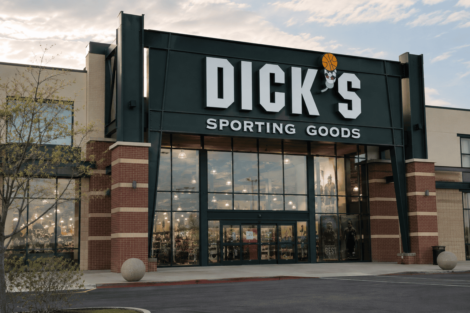 Dick's Sporting Goods shares plunge 19% on lowered outlook, weak Foot Locker sales
