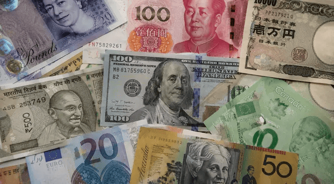 Dollar Surges to 3-Month High as Hawkish Fed Signals Support; BoE and SNB in Focus