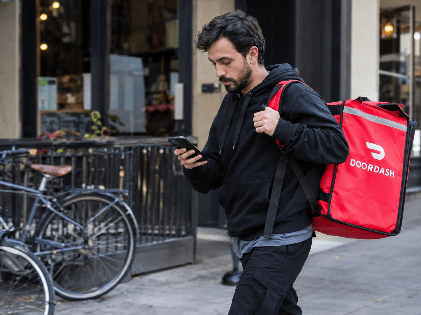 DoorDash to Buy Instacart for $17B, Pushing Deeper into Grocery Delivery