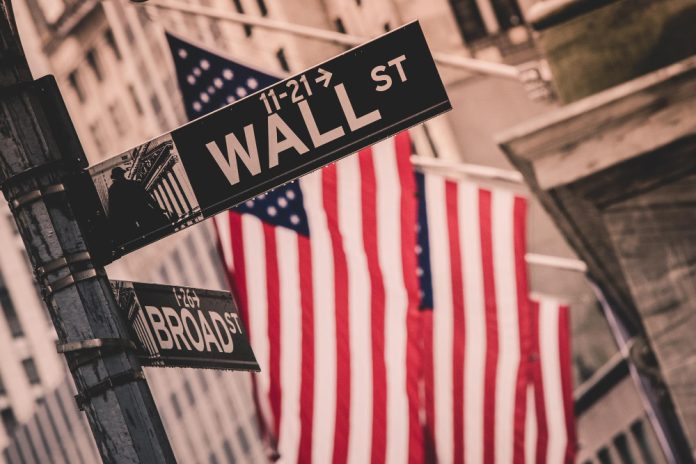 Dow Futures Jump 550 Points as Oil Slide Fuels Risk-On Rebound