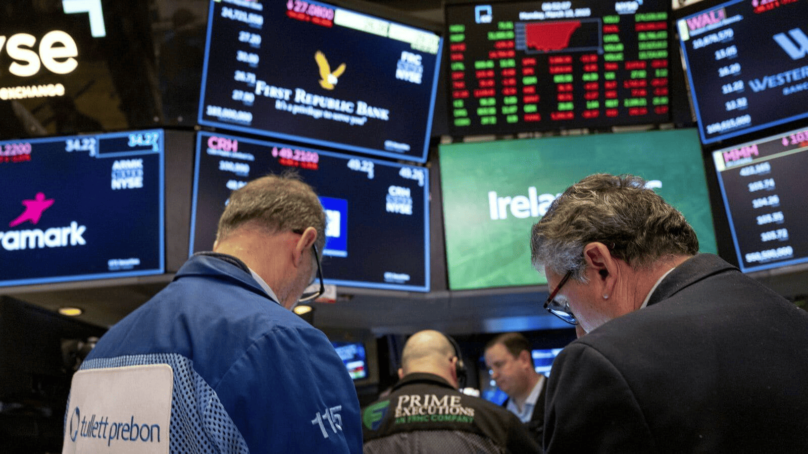 Equities Rally on Iran Ceasefire Hopes as Fed Nominee Hearing Looms