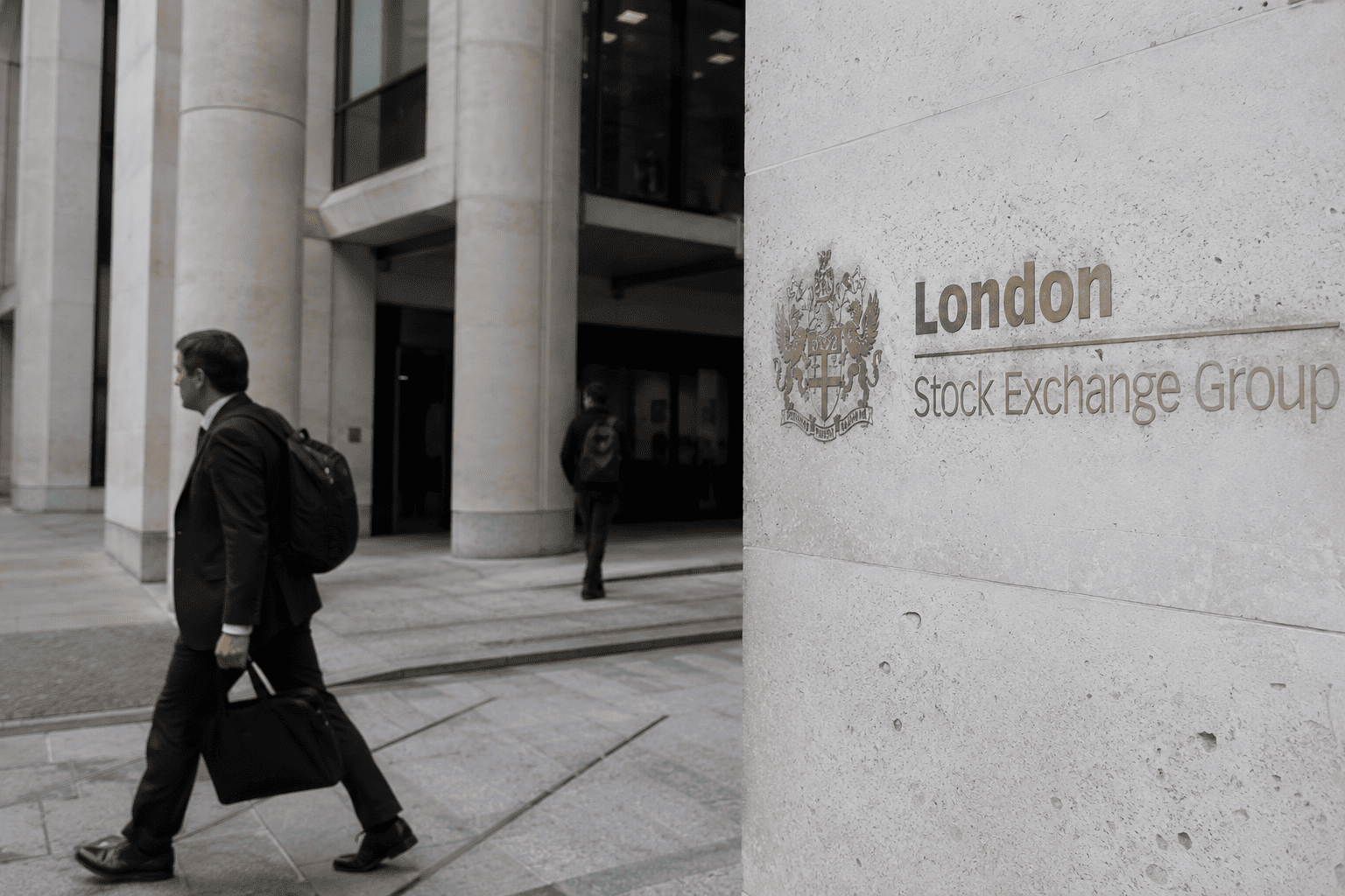 FTSE 100 Rises 0.3% as HSBC Deal Boosts Financials; Middle East Risks Loom