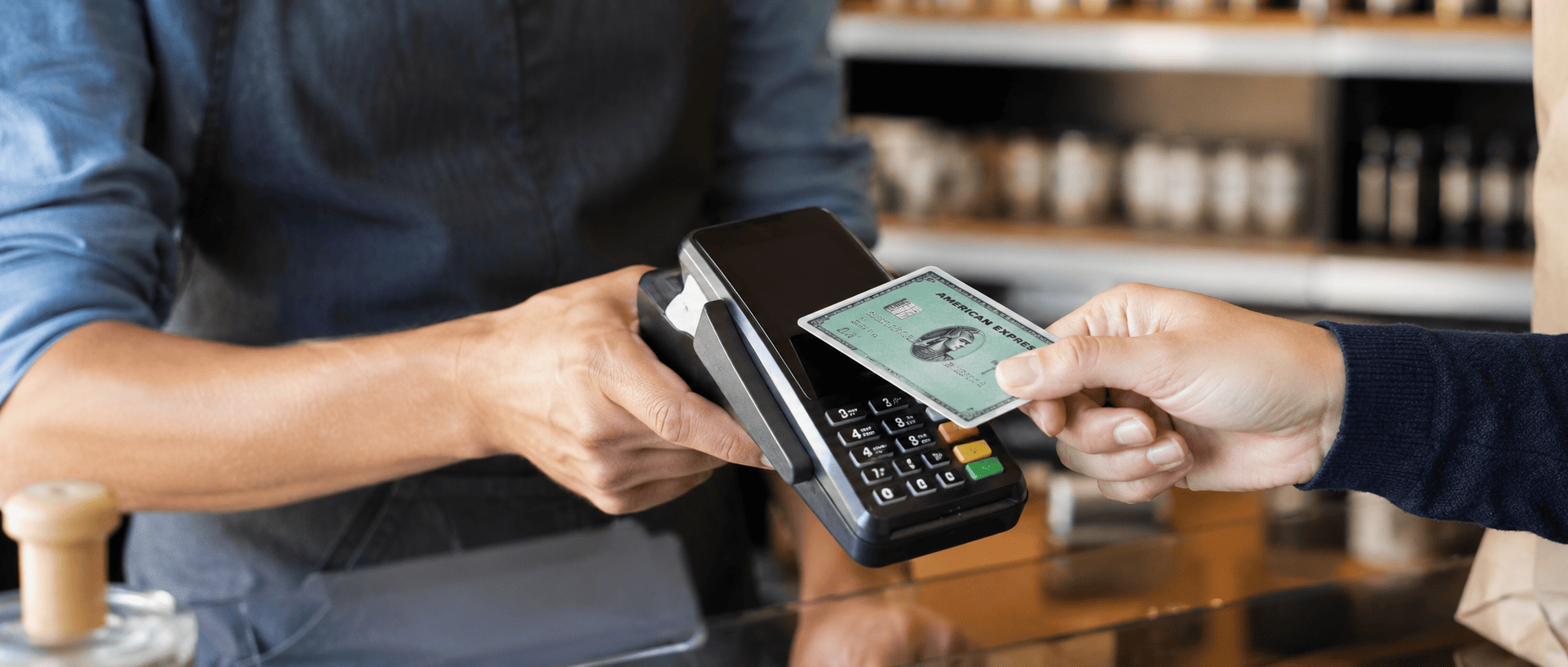 Gen Z Perk Usage Squeezes Margins as Amex Q2 Revenue Beats, Costs Jump 12%