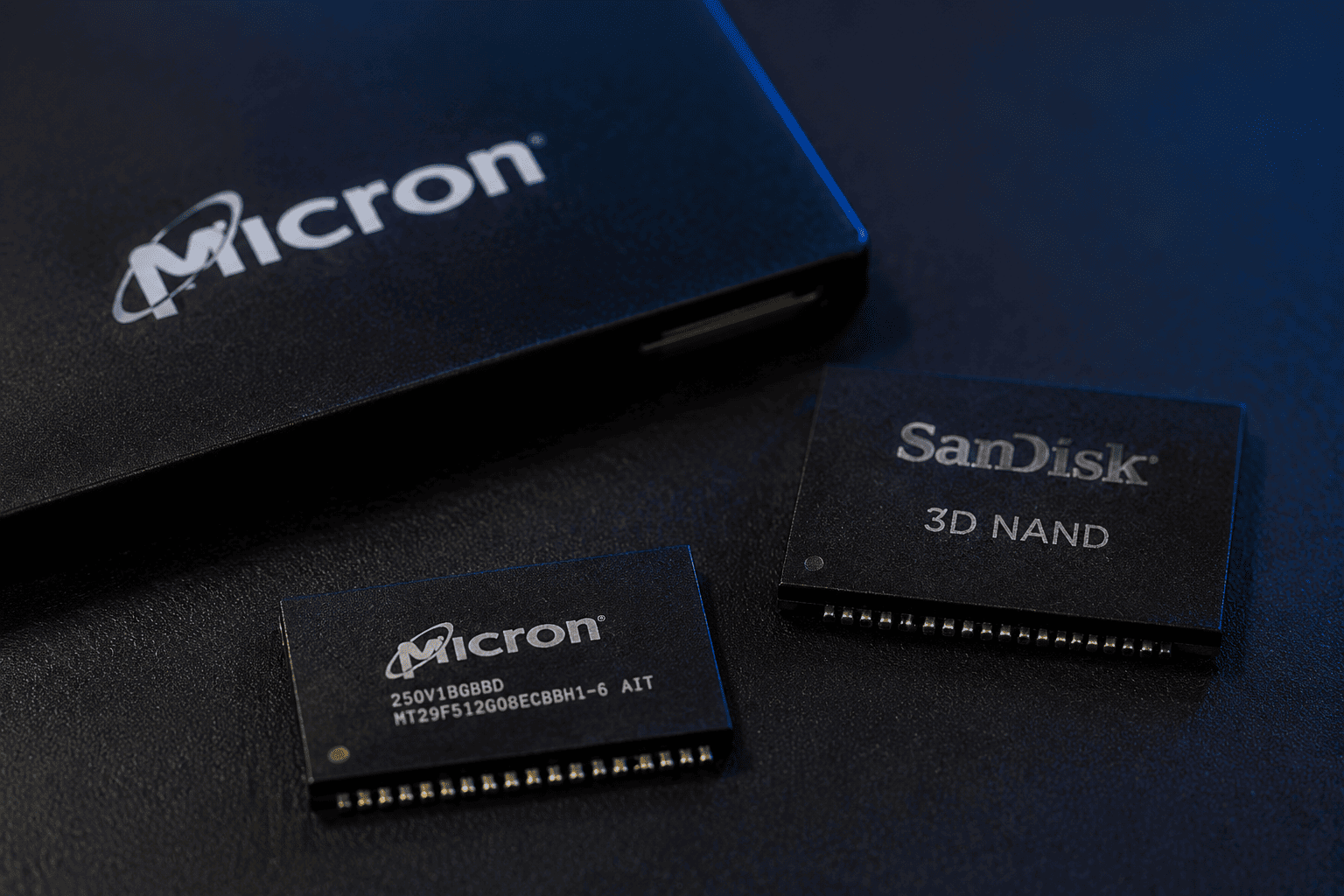 Micron, SanDisk Plunge 8%+ as Profit-Taking and DRAM Lawsuit Hit Semiconductor Sector