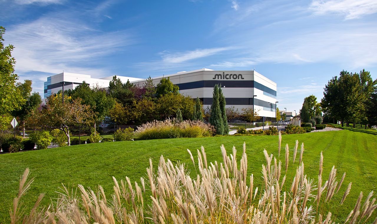 Micron shares drop 3% as Taiwan unions escalate bonus dispute