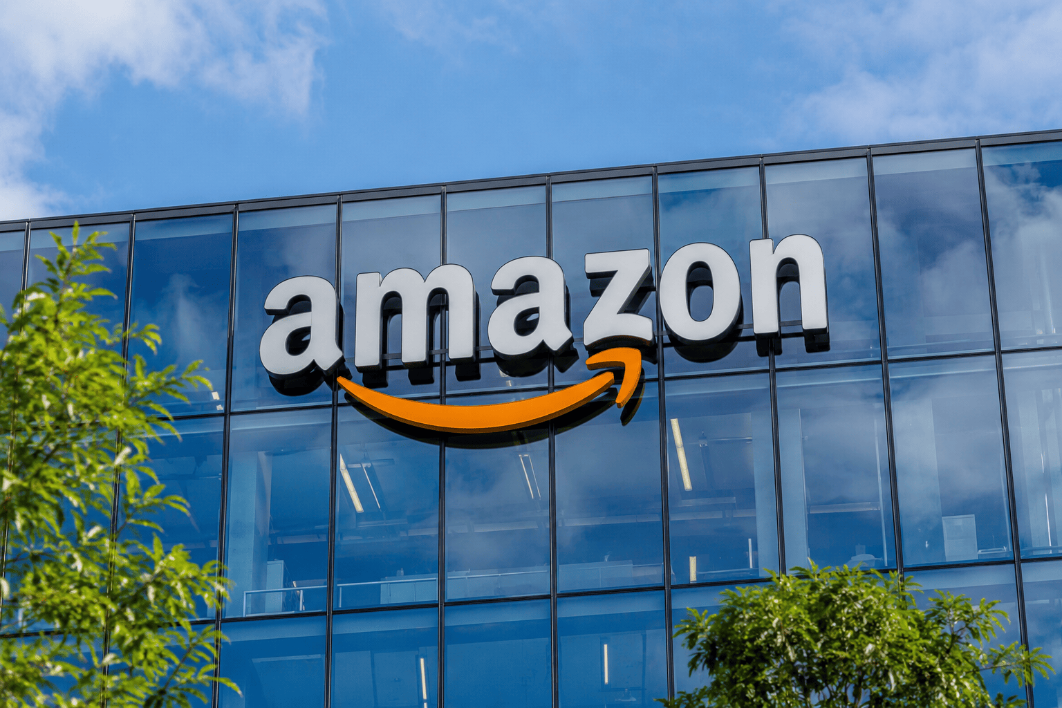 Morgan Stanley sees Amazon stock at $500 by 2027 on AWS growth