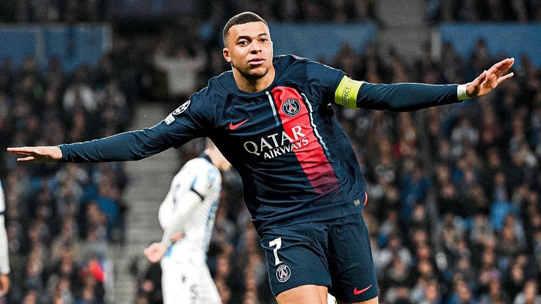 On Holding Shares Drop 4% as Mbappe's Mao Remark Sparks China Backlash