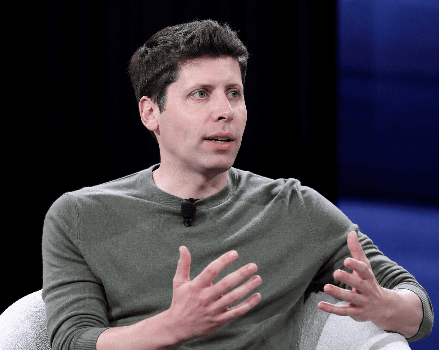 OpenAI CEO Altman Heads to Samsung: AI Chip Deals and Factory Automation in Focus