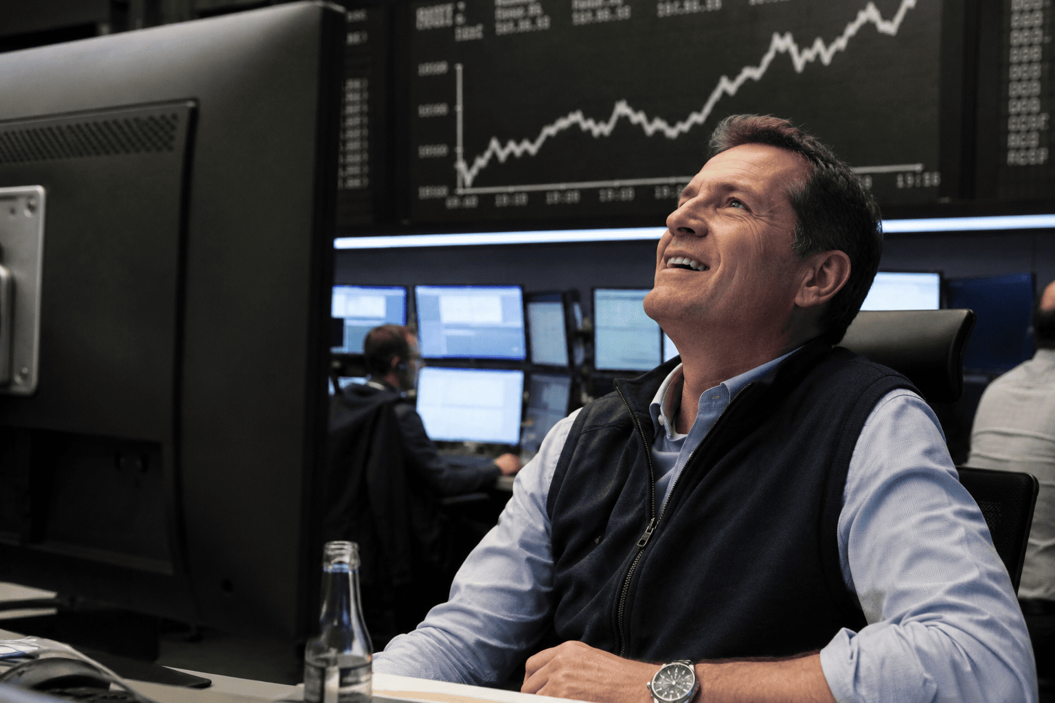 S&P 500, Nasdaq rise as July CPI matches forecasts, AI earnings impress