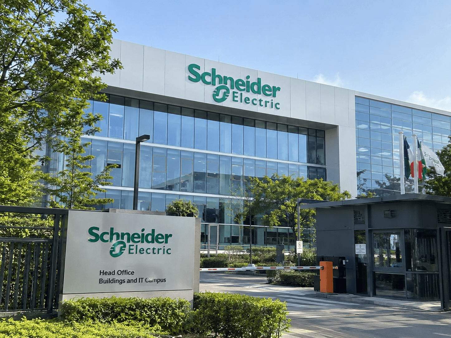 Schneider Electric Plunges 9% on $22.6B PTC Buy, Debt and Synergy Doubts