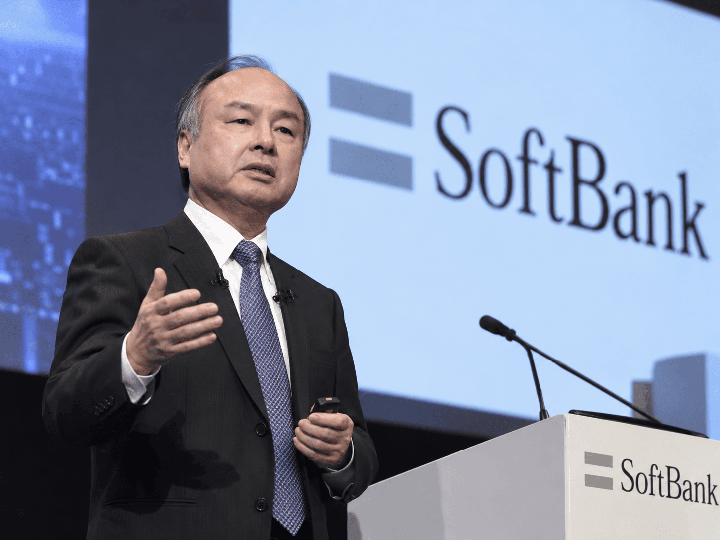SoftBank Stock Plunges 53% as AI Bubble Index Hits Extreme 74