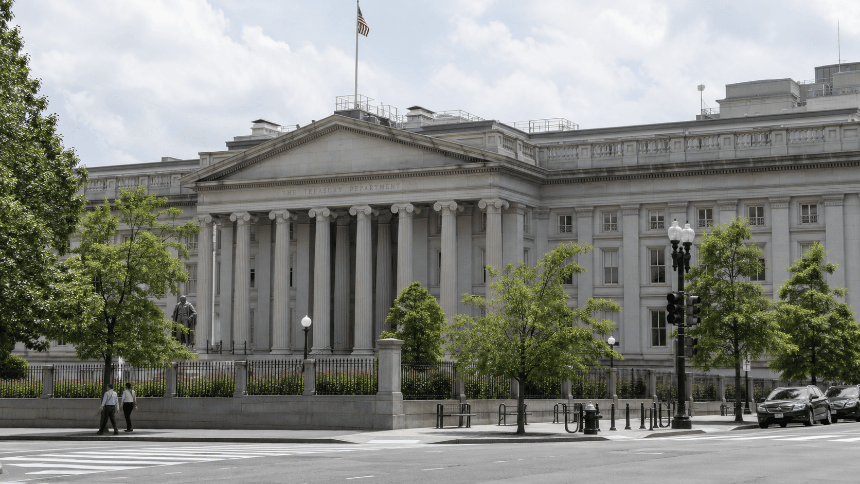 Treasury Yields Ease as JPMorgan Sees Year-End Stock Gains on Stable Rates