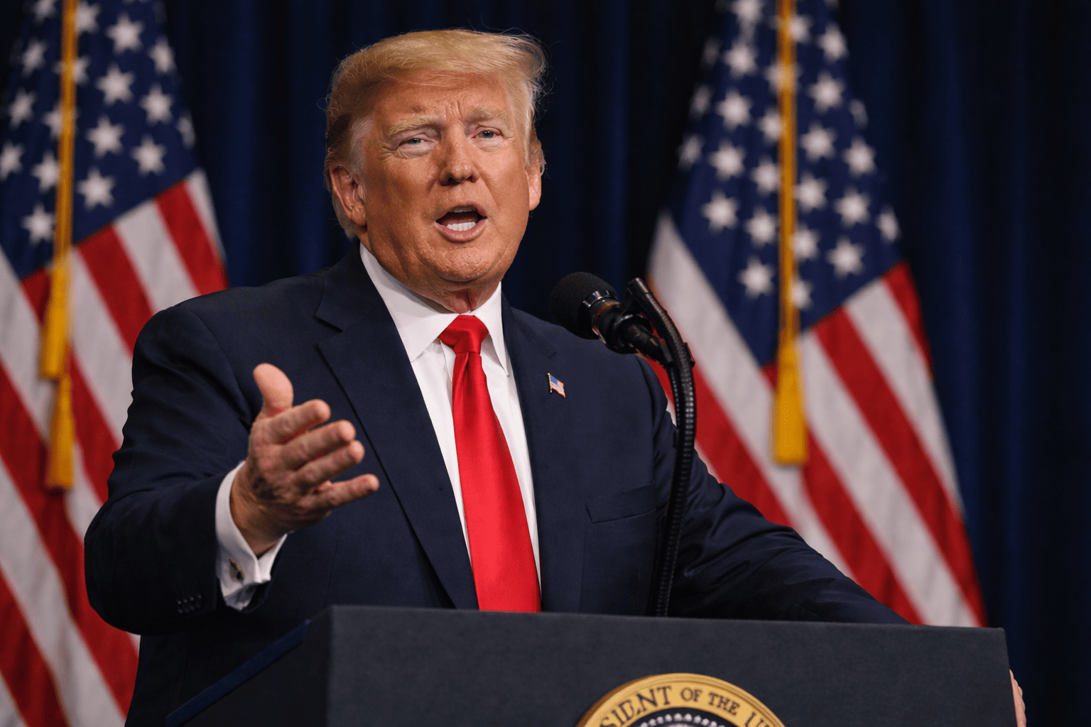 Trump's $1.4B Crypto Windfall in 2025: How Meme Coins and Token Sales Drove Income Amid Market Slump