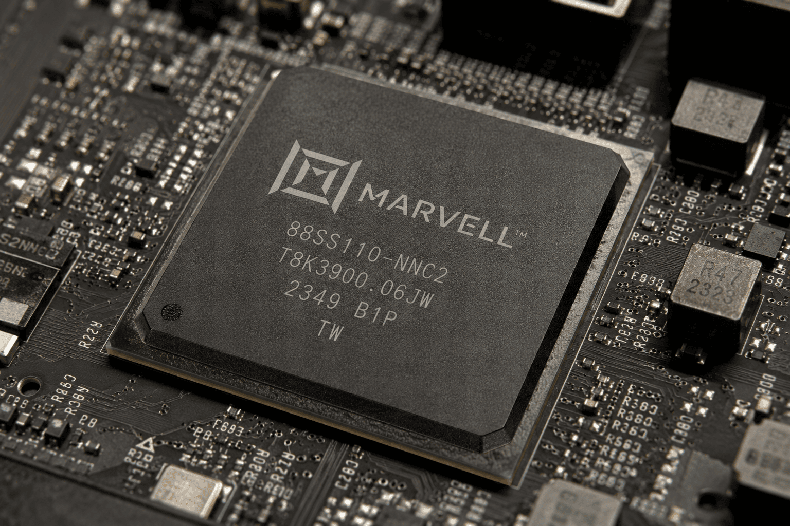 UBS Lifts Marvell Target to $340 on AI-Driven CXL Demand Surge