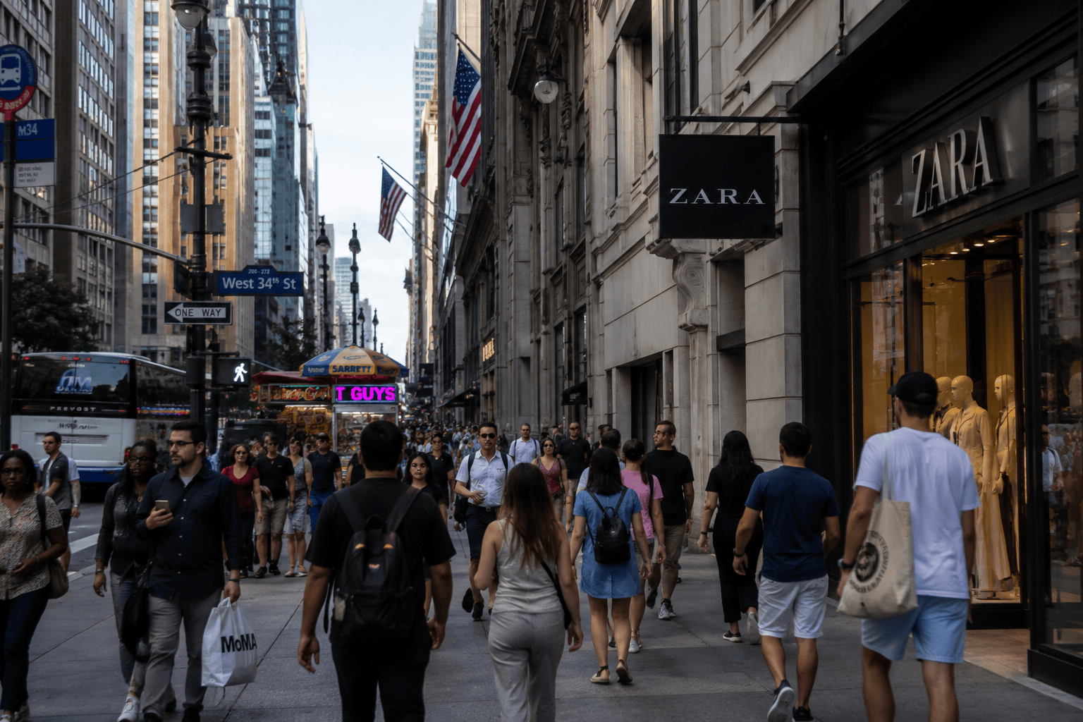 US Consumer Sentiment Rises to 49.5 in June as Gas Prices Fall, but Outlook Remains Cautious