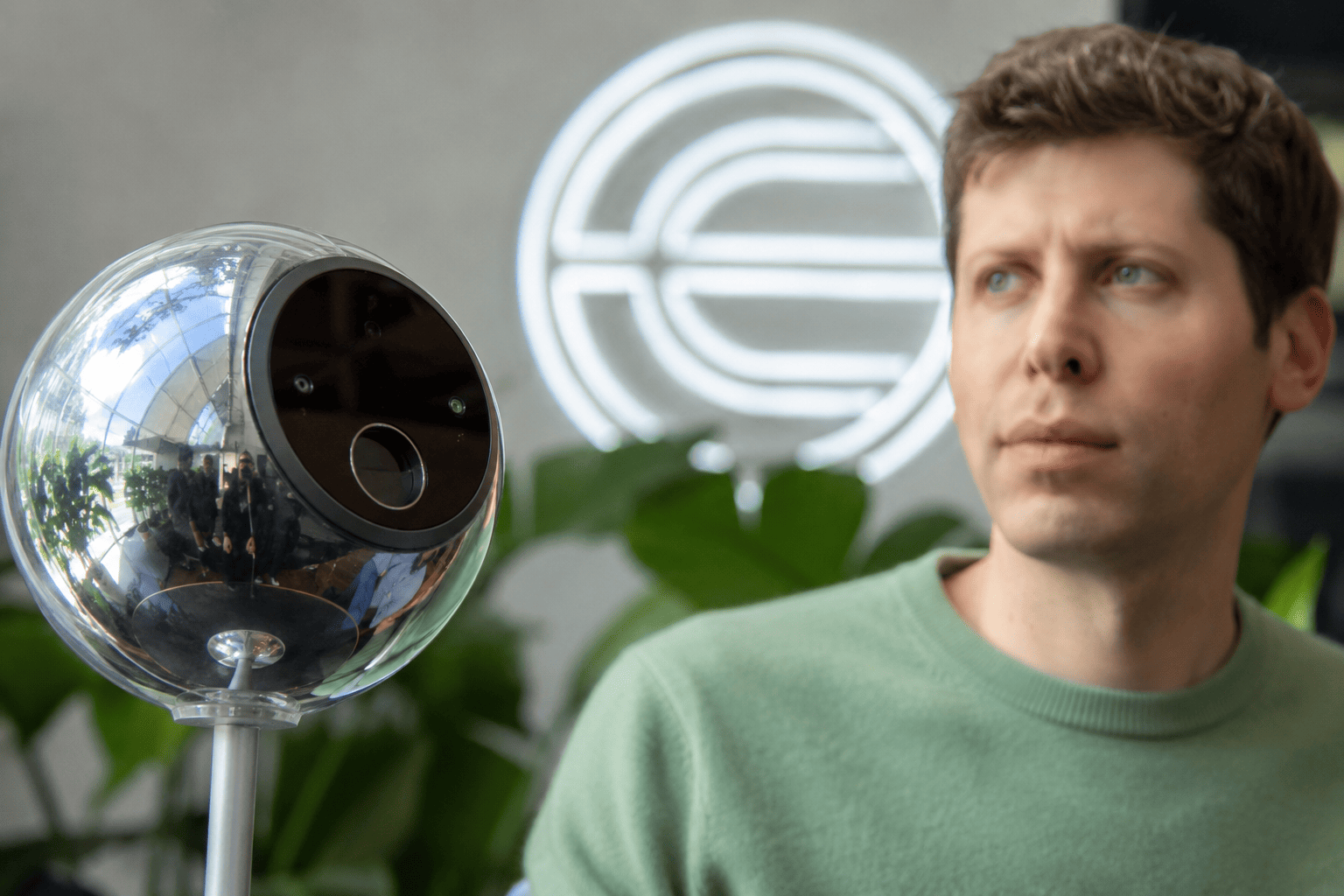 Worldcoin Surges 22% on Eightco's 8.4% Stake and OpenAI IPO Speculation